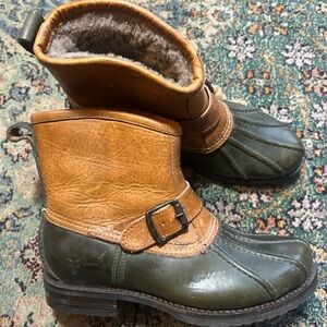 Frye shearling lined winter boots. NWOT. Women’s size 7.5
